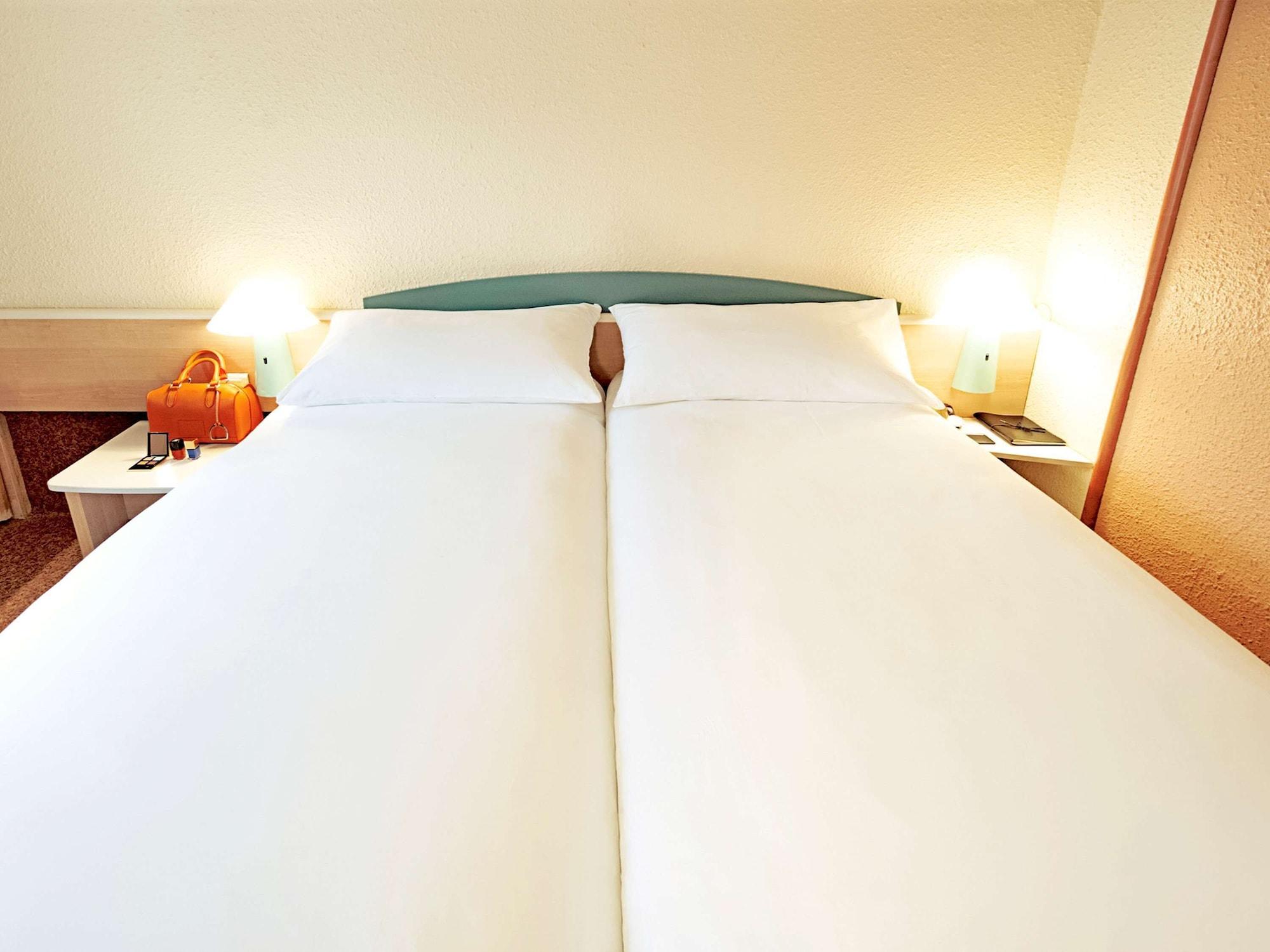 Ibis Skopje City Center Luaran gambar
