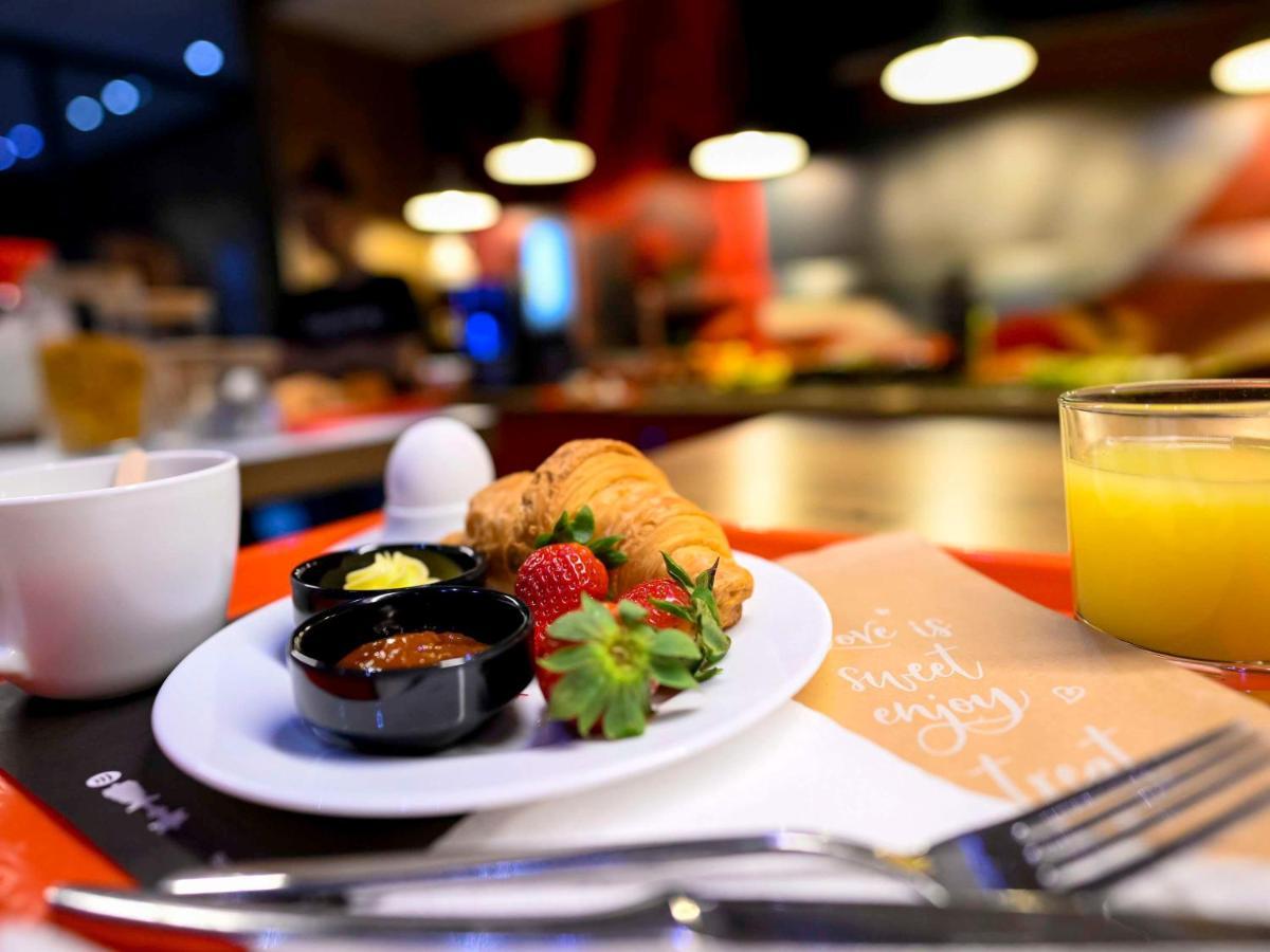 Ibis Skopje City Center Luaran gambar