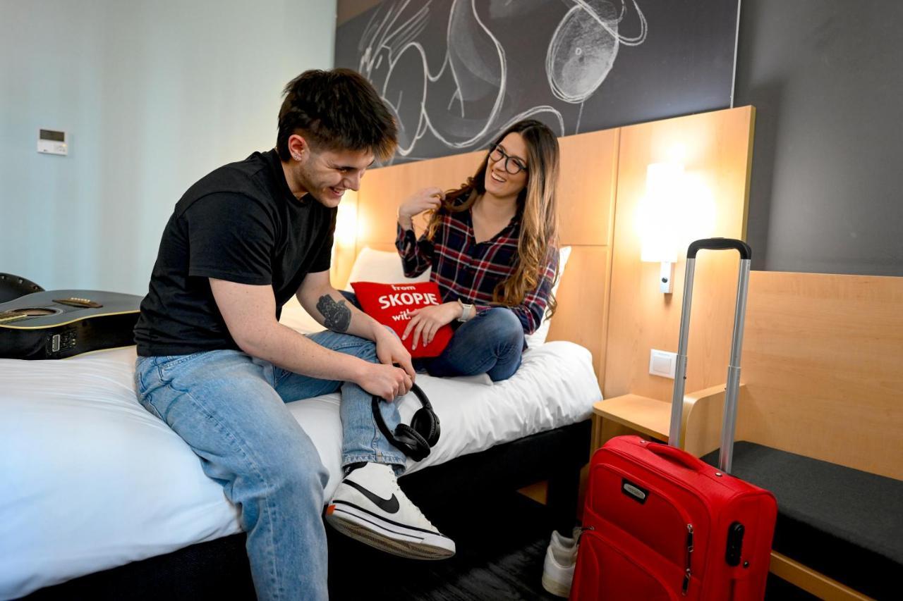 Ibis Skopje City Center Luaran gambar