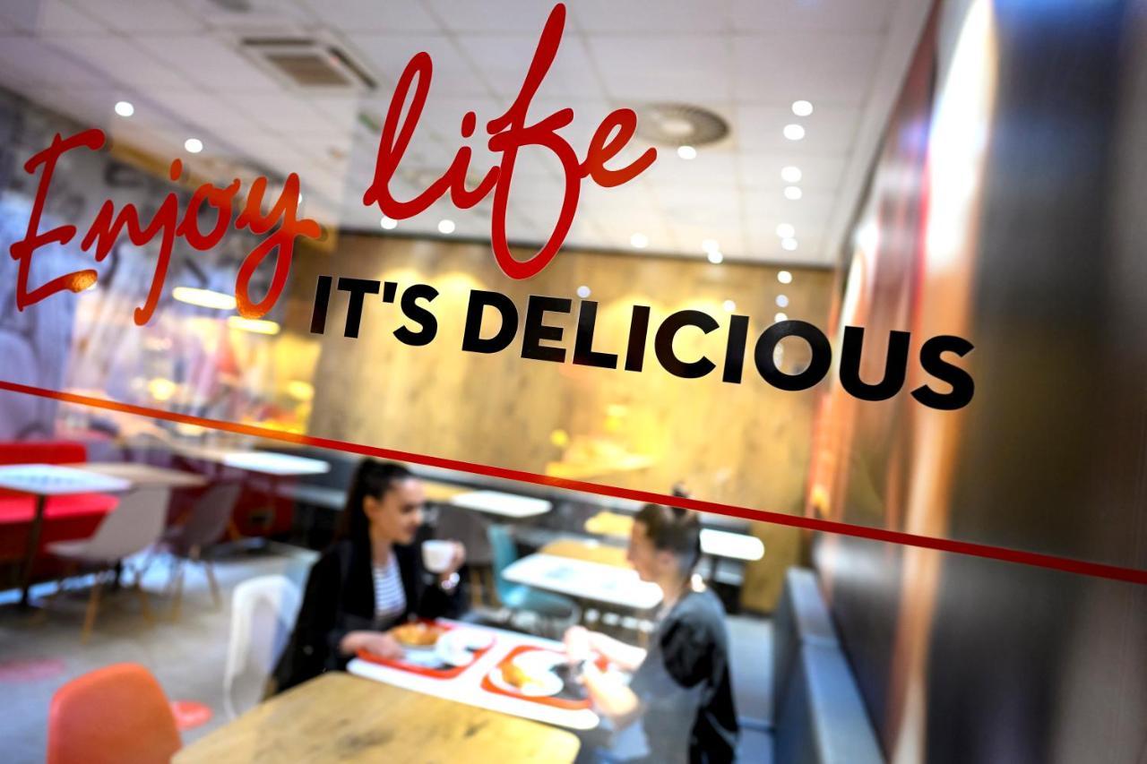 Ibis Skopje City Center Luaran gambar